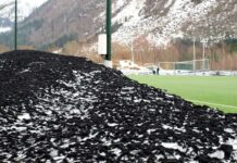 Slutt på gummigranulat på kunstgressbanene i Oslo