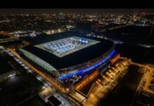 Evertons nye storstue på Bramley-Moore ligger fantastisk til